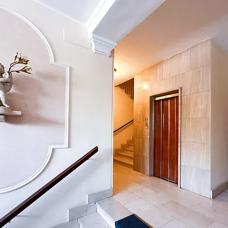 Vista Ghirlandina - Attico Sul Tetto Del Centro Al Settimo Piano شقة مودينا